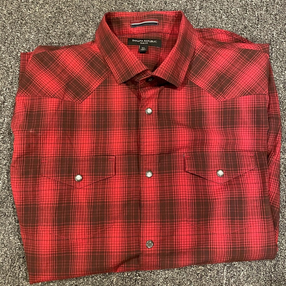 Banana Republic Plaid Slim Fit Button Front